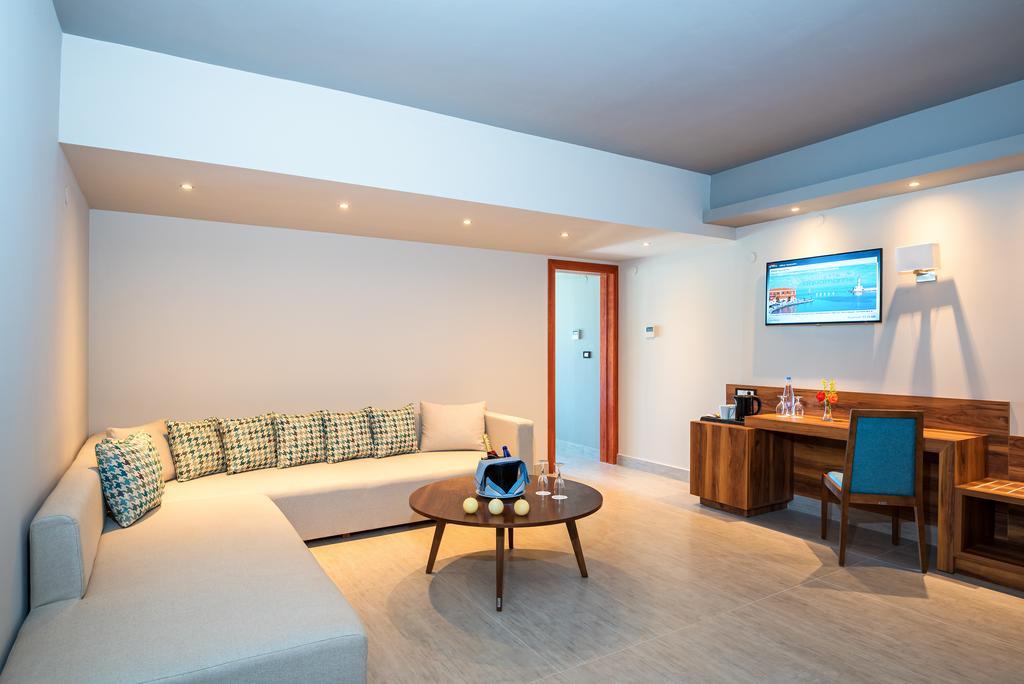 Solimar Aquamarine Resort Gerani  Ngoại thất bức ảnh